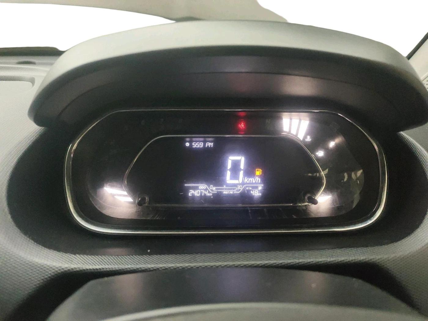 2022 Tata TIAGO NRG XZ MT, Petrol, Manual, 24,074 km, interior