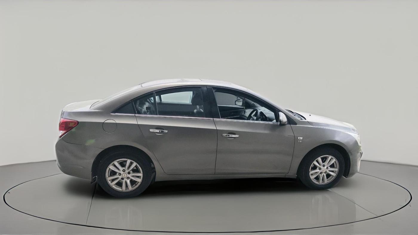 2013 Chevrolet Cruze LTZ, Diesel, Manual, 77,229 km, exterior