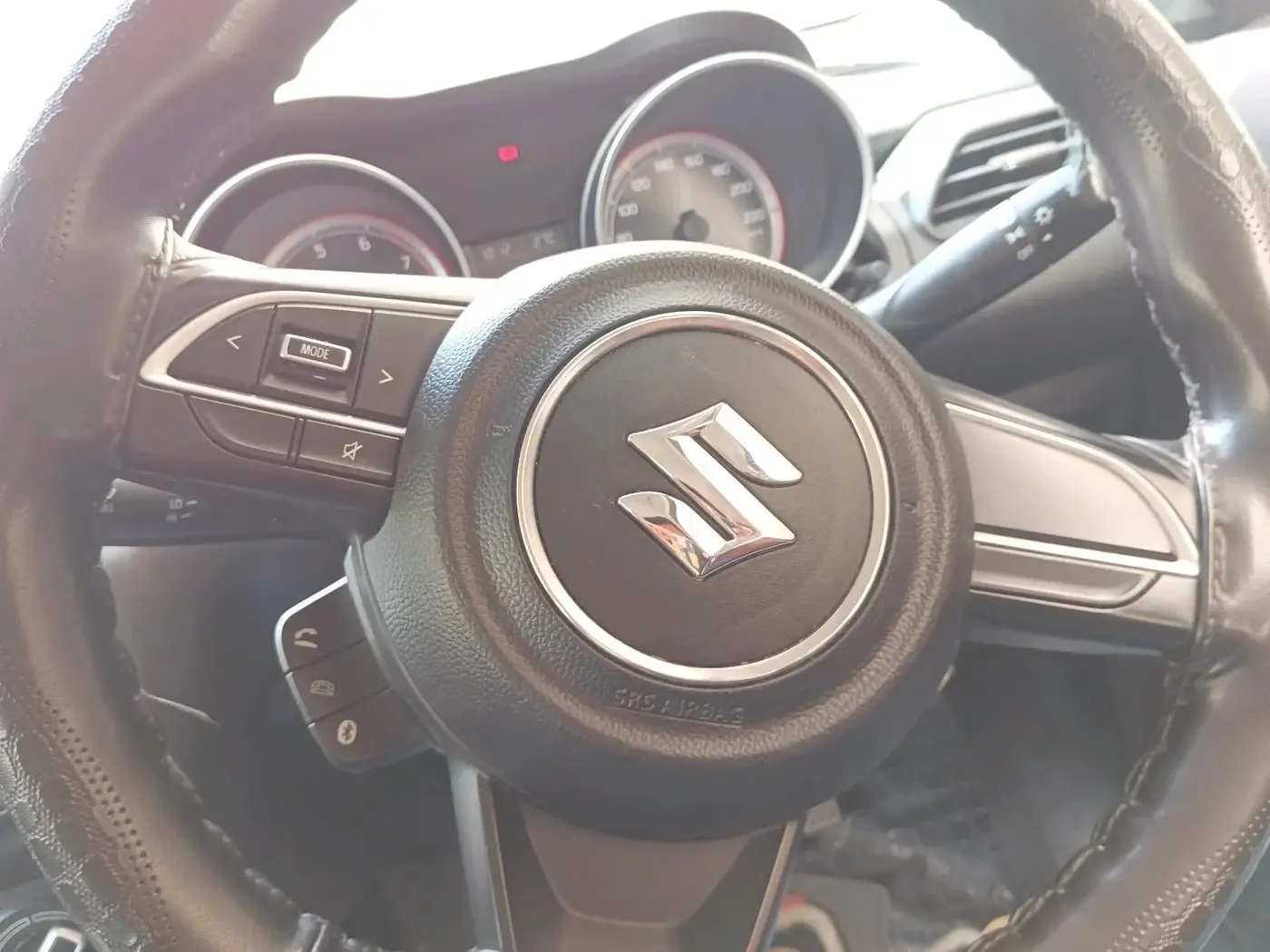 2019 Maruti Swift VXI AMT, Petrol, Automatic, 39,503 km, interior