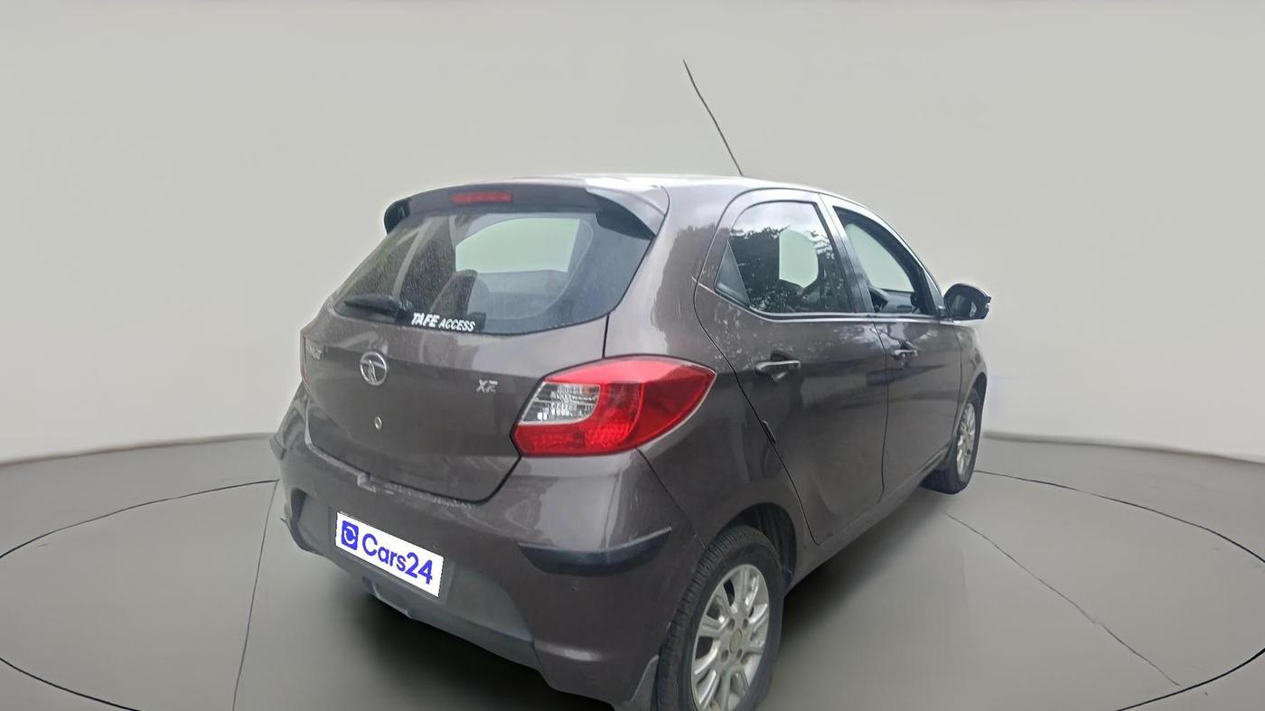 2018 Tata Tiago XZ PETROL, Petrol, Manual, 43,158 km, exterior