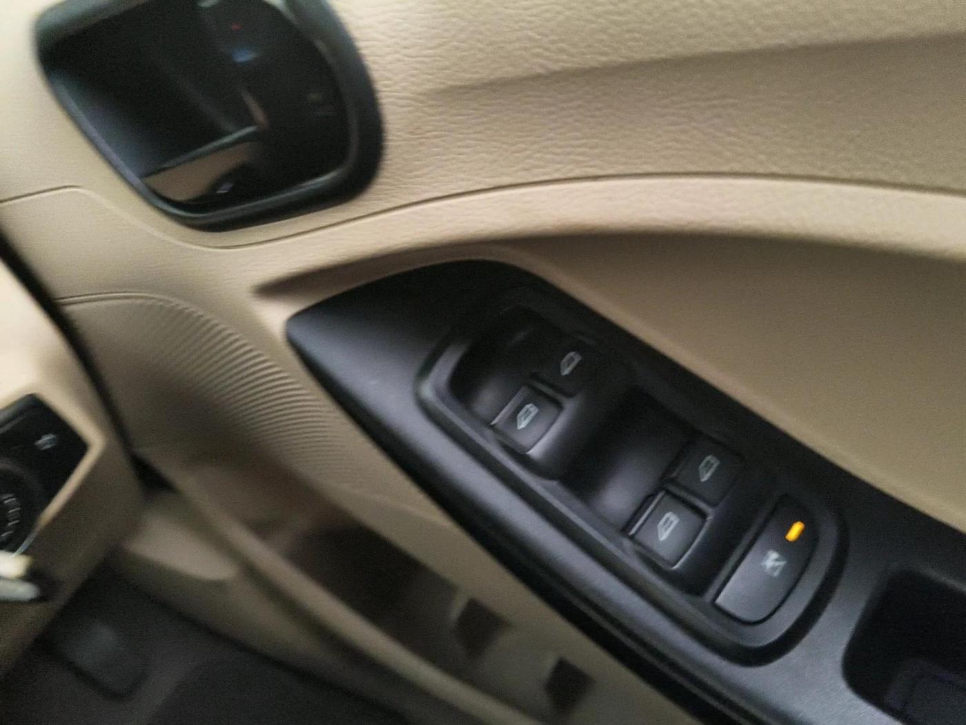 2015 Ford Figo Aspire TITANIUM 1.5 PETROL AT, Petrol, Automatic, 83,606 km, interior