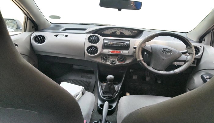 2011 Toyota Etios G, Petrol, Manual, 91,424 km, interior