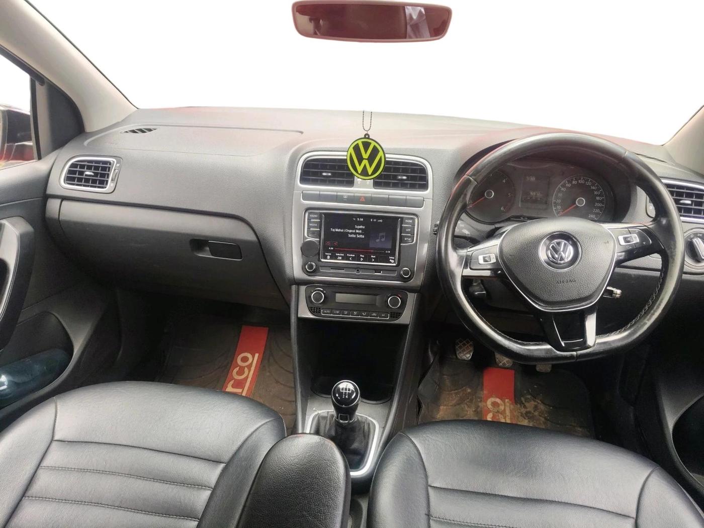 2018 Volkswagen Polo HIGHLINE PLUS 1.5 16 ALLOY, Diesel, Manual, 76,972 km, interior
