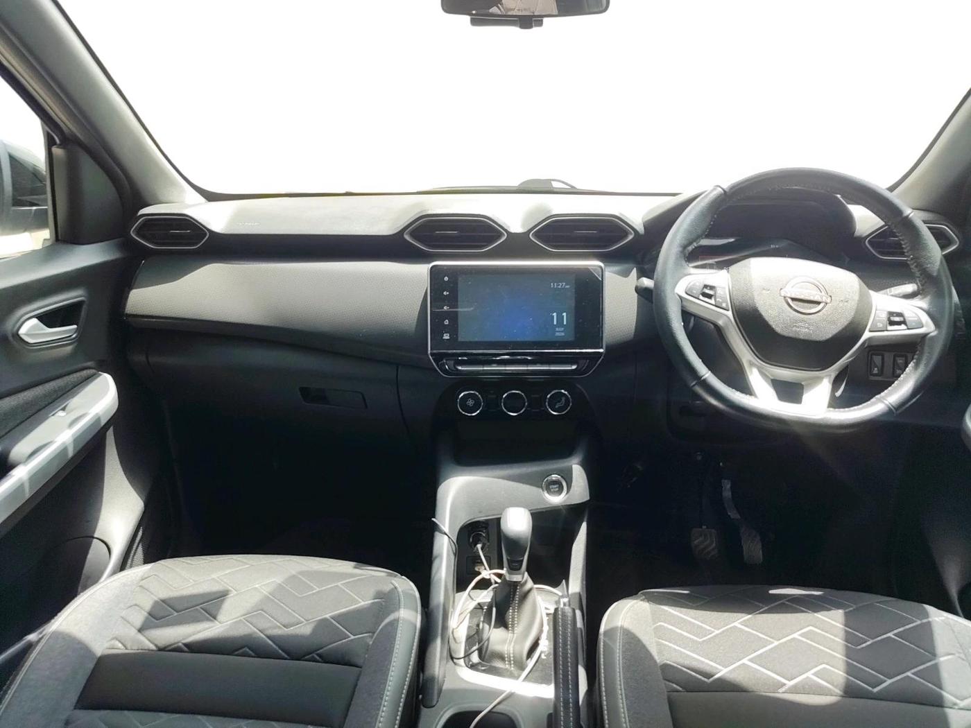 2022 Nissan MAGNITE XV PREMIUM TURBO CVT, Petrol, Automatic, 13,868 km, interior