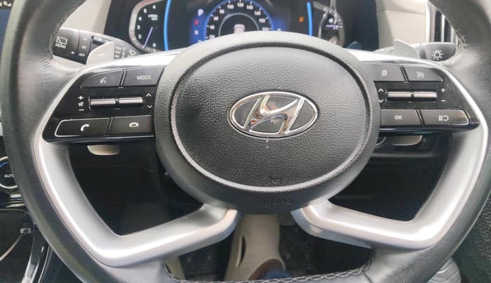 2022 Hyundai Creta SX (O) AT 1.5 DIESEL, Diesel, Automatic, 49,368 km, interior