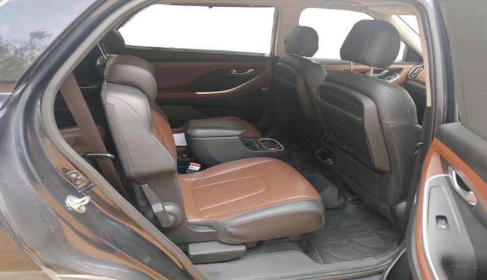 2021 Hyundai ALCAZAR 1.5 SIGNATURE (O) AT 6STR, Diesel, Automatic, 75,839 km, interior