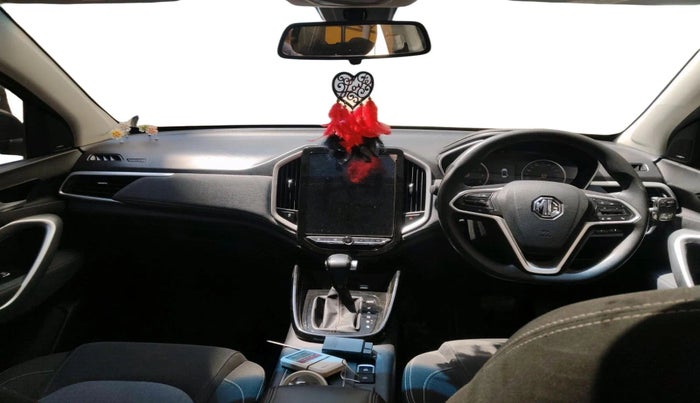 2021 MG HECTOR SHINE 1.5 PETROL TURBO CVT, Petrol, Automatic, 35,325 km, interior