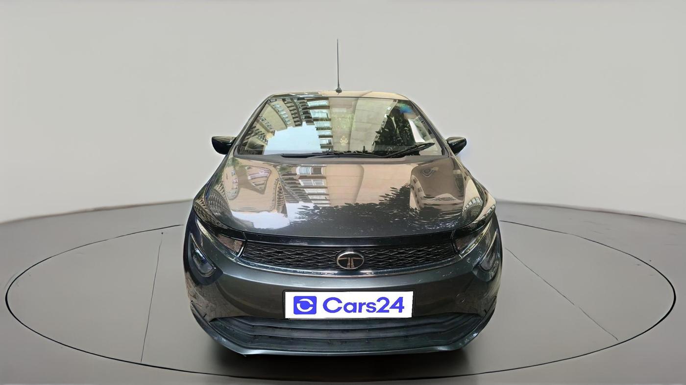2024 Tata ALTROZ XZ PETROL, Petrol, Manual, 8,798 km, exterior