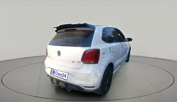 2015 Volkswagen Polo HIGHLINE1.5L, Diesel, Manual, 1,06,671 km, exterior