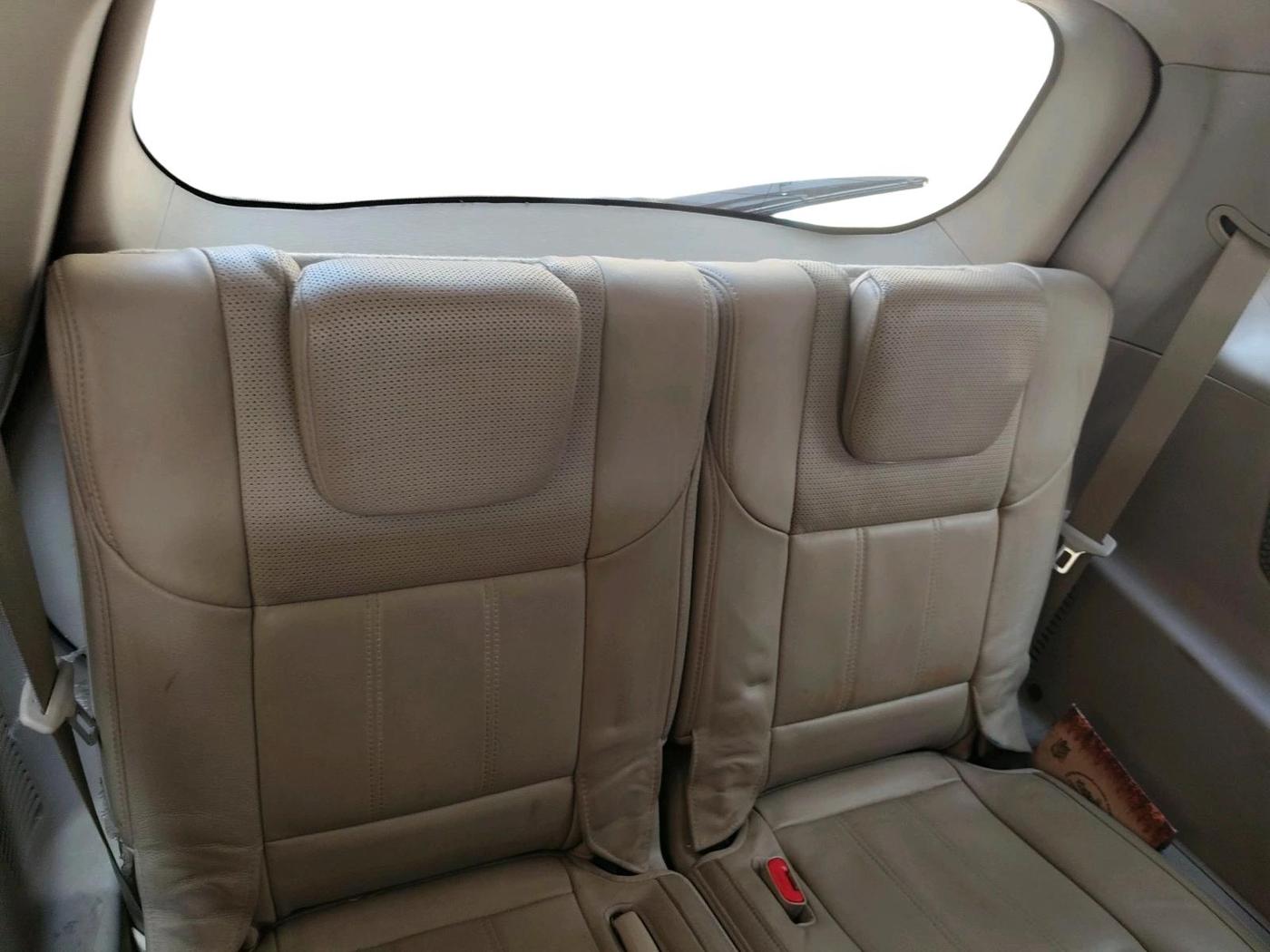 2016 Mahindra XUV500 W10 AT 1.99, Diesel, Automatic, 1,54,127 km, interior