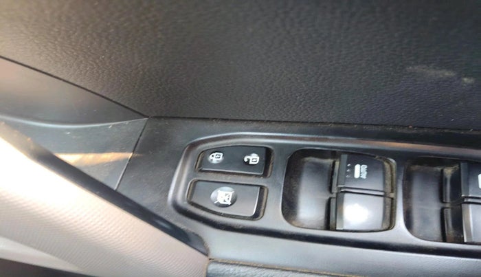 2018 Hyundai Creta SX (O) 1.6 DIESEL, Diesel, Manual, 1,52,554 km, interior