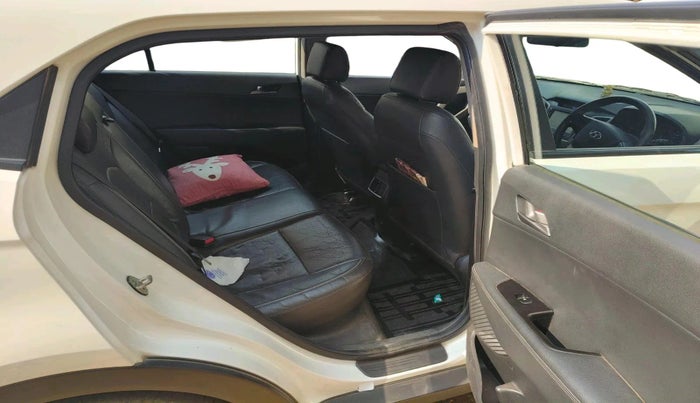 2018 Hyundai Creta SX (O) 1.6 DIESEL, Diesel, Manual, 1,52,554 km, interior