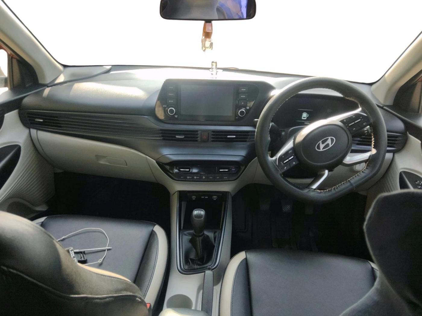 2023 Hyundai NEW I20 SPORTZ 1.2 MT, Petrol, Manual, 19,038 km, interior