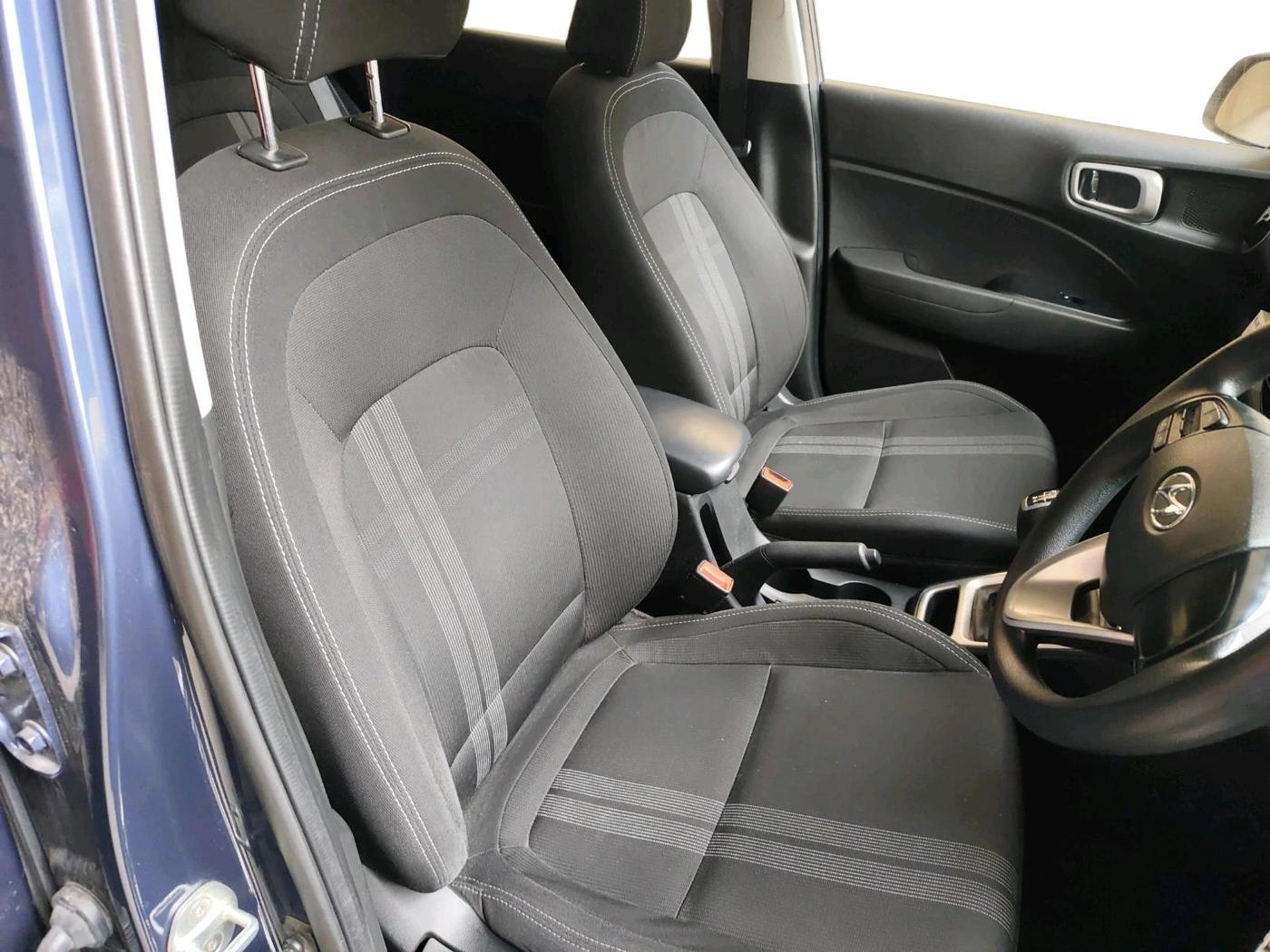 2019 Hyundai VENUE S 1.0 TURBO MT, Petrol, Manual, 39,039 km, interior