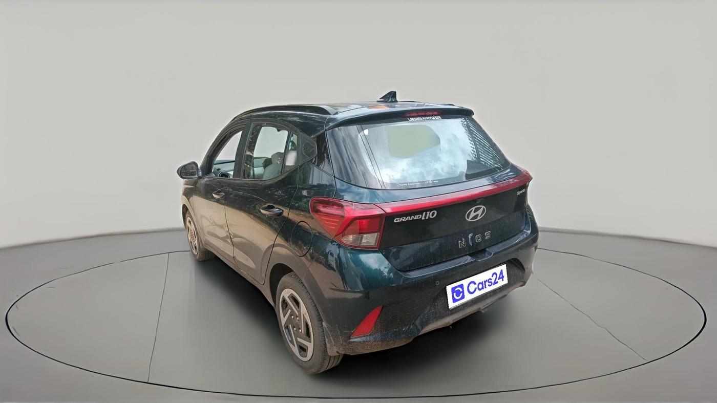 2023 Hyundai GRAND I10 NIOS SPORTZ AMT 1.2 KAPPA VTVT, Petrol, Automatic, 27,612 km, exterior