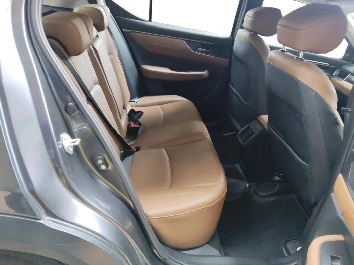 2023 Honda ELEVATE ZX CVT, Petrol, Automatic, 15,714 km, interior