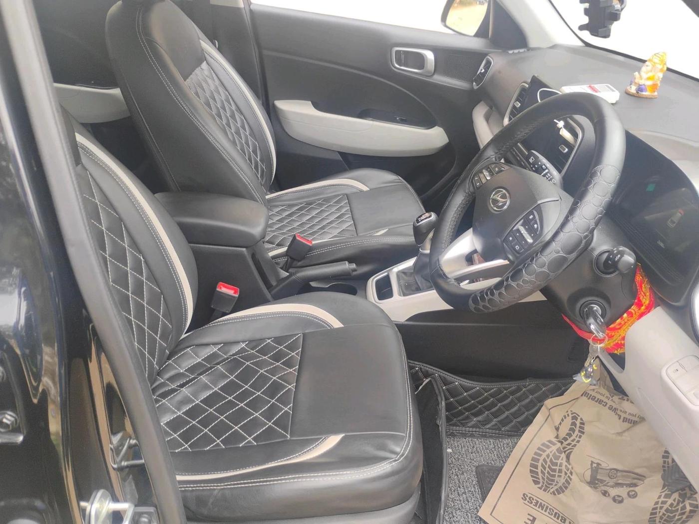 2022 Hyundai VENUE S (O) 1.0 TURBO IMT, Petrol, Manual, 26,080 km, interior