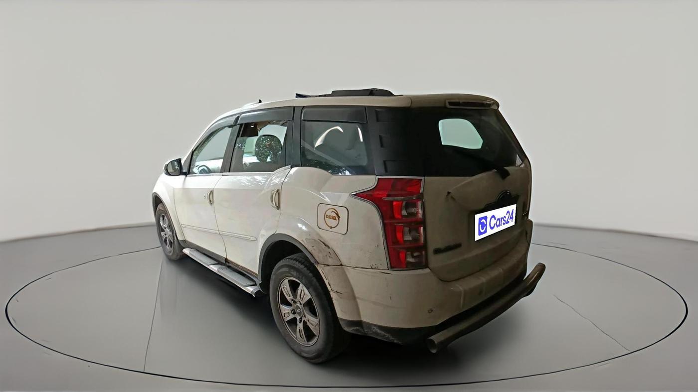 2011 Mahindra XUV500 W4, Diesel, Manual, 1,39,713 km, exterior