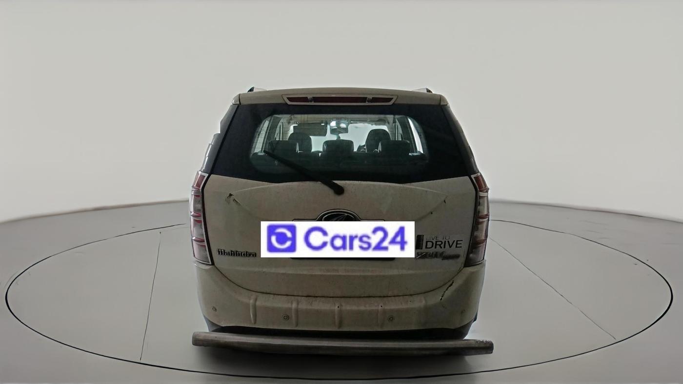 2011 Mahindra XUV500 W4, Diesel, Manual, 1,39,713 km, exterior