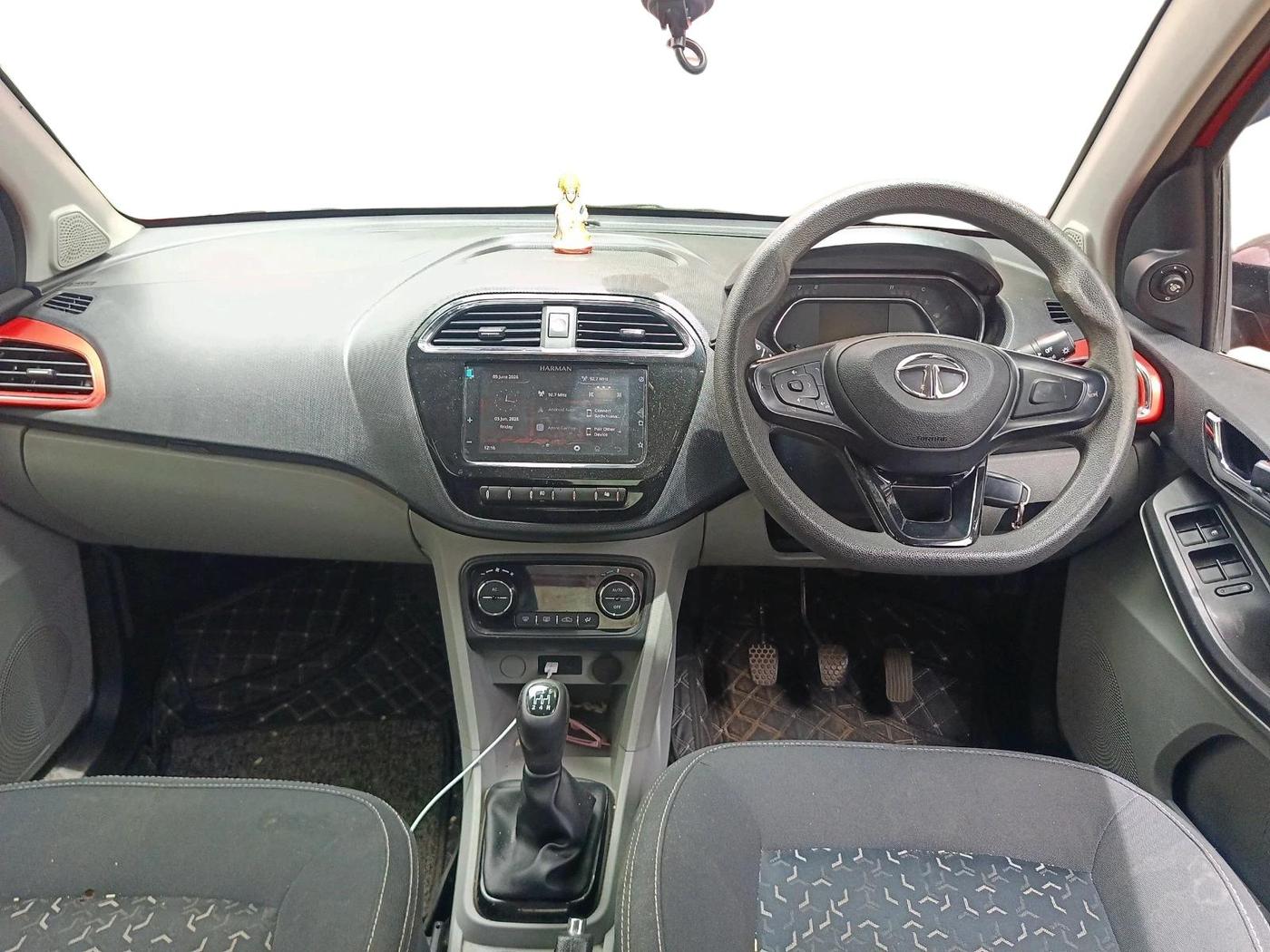 2021 Tata Tiago XZ PLUS PETROL, Petrol, Manual, 29,277 km, interior