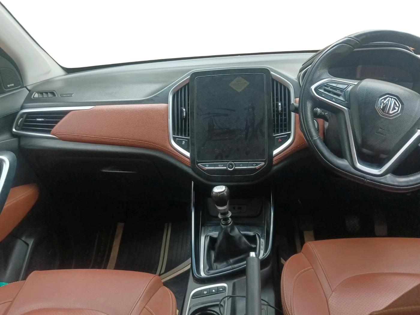 2020 MG HECTOR PLUS SHARP 2.0 DIESEL TURBO MT 6-STR, Diesel, Manual, 1,04,412 km, interior