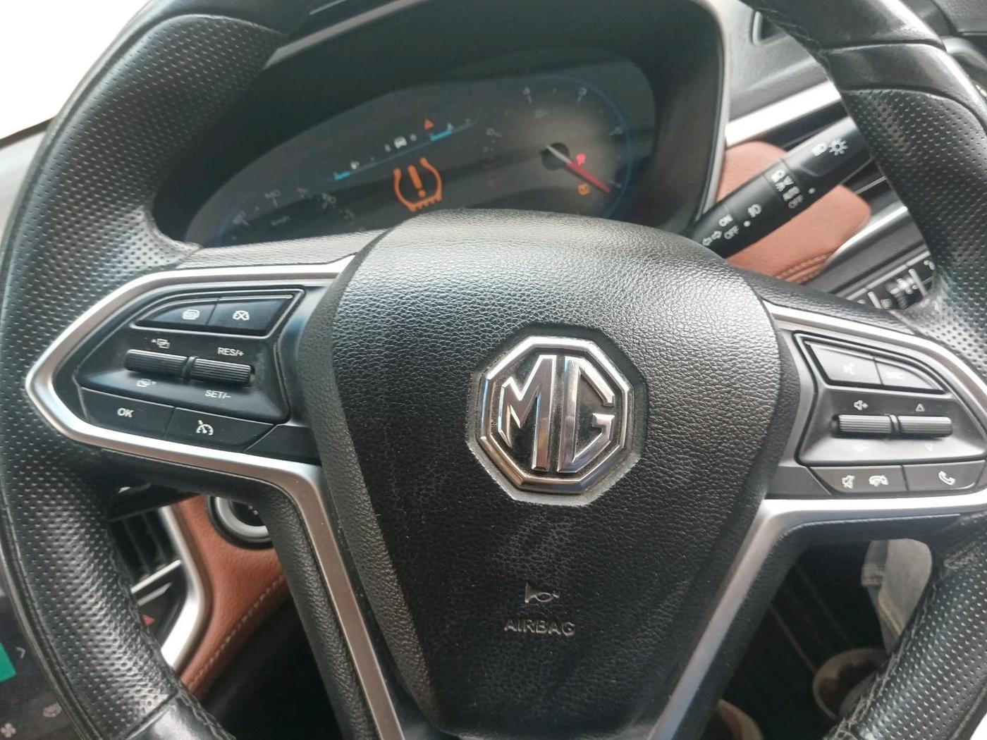 2020 MG HECTOR PLUS SHARP 2.0 DIESEL TURBO MT 6-STR, Diesel, Manual, 1,04,412 km, interior