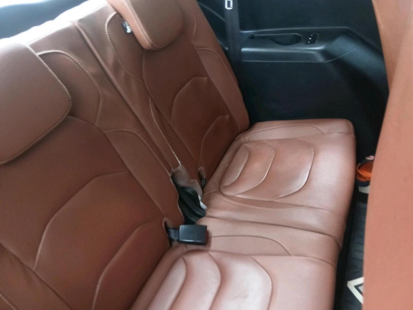 2020 MG HECTOR PLUS SHARP 2.0 DIESEL TURBO MT 6-STR, Diesel, Manual, 1,04,412 km, interior