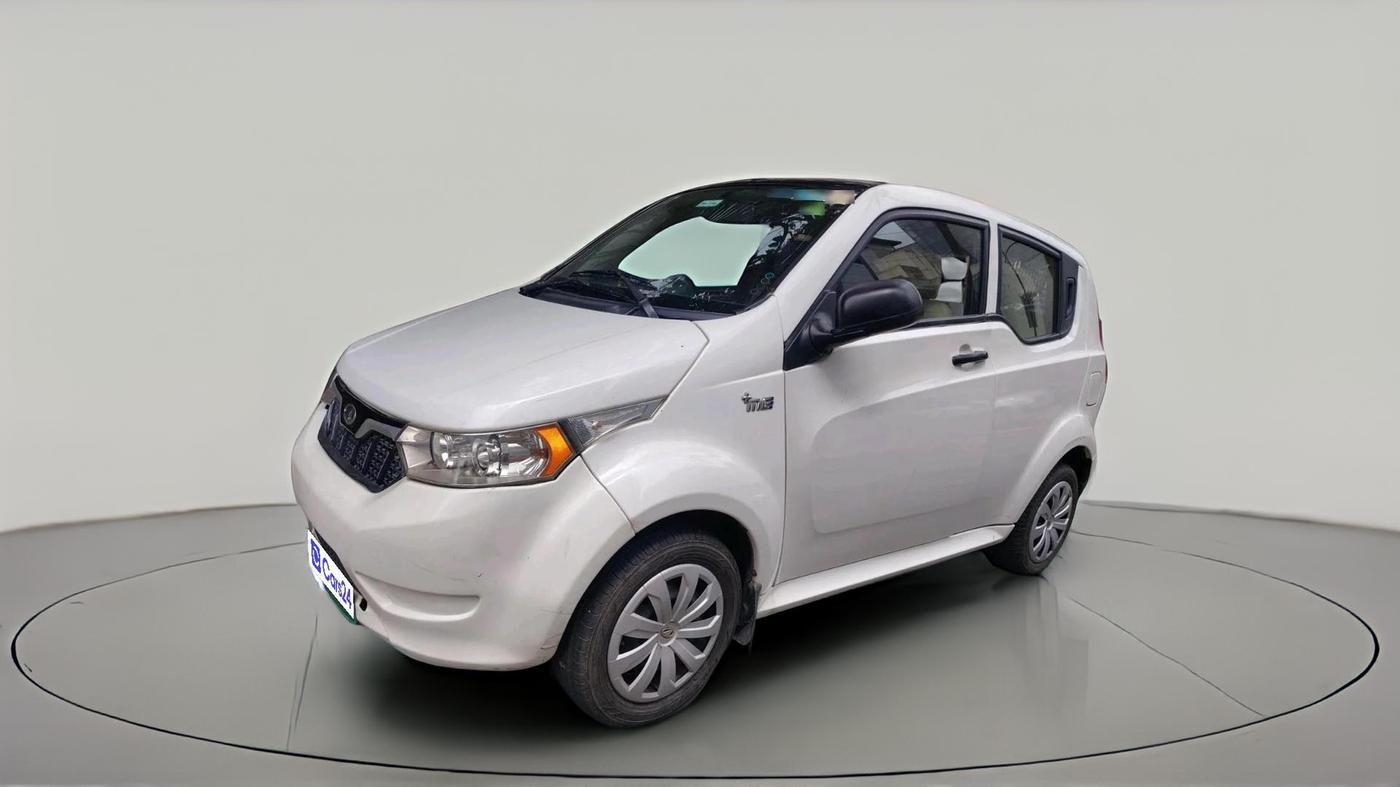 2018 Mahindra E20 Plus P2, Electric, Automatic, 35,781 km, exterior