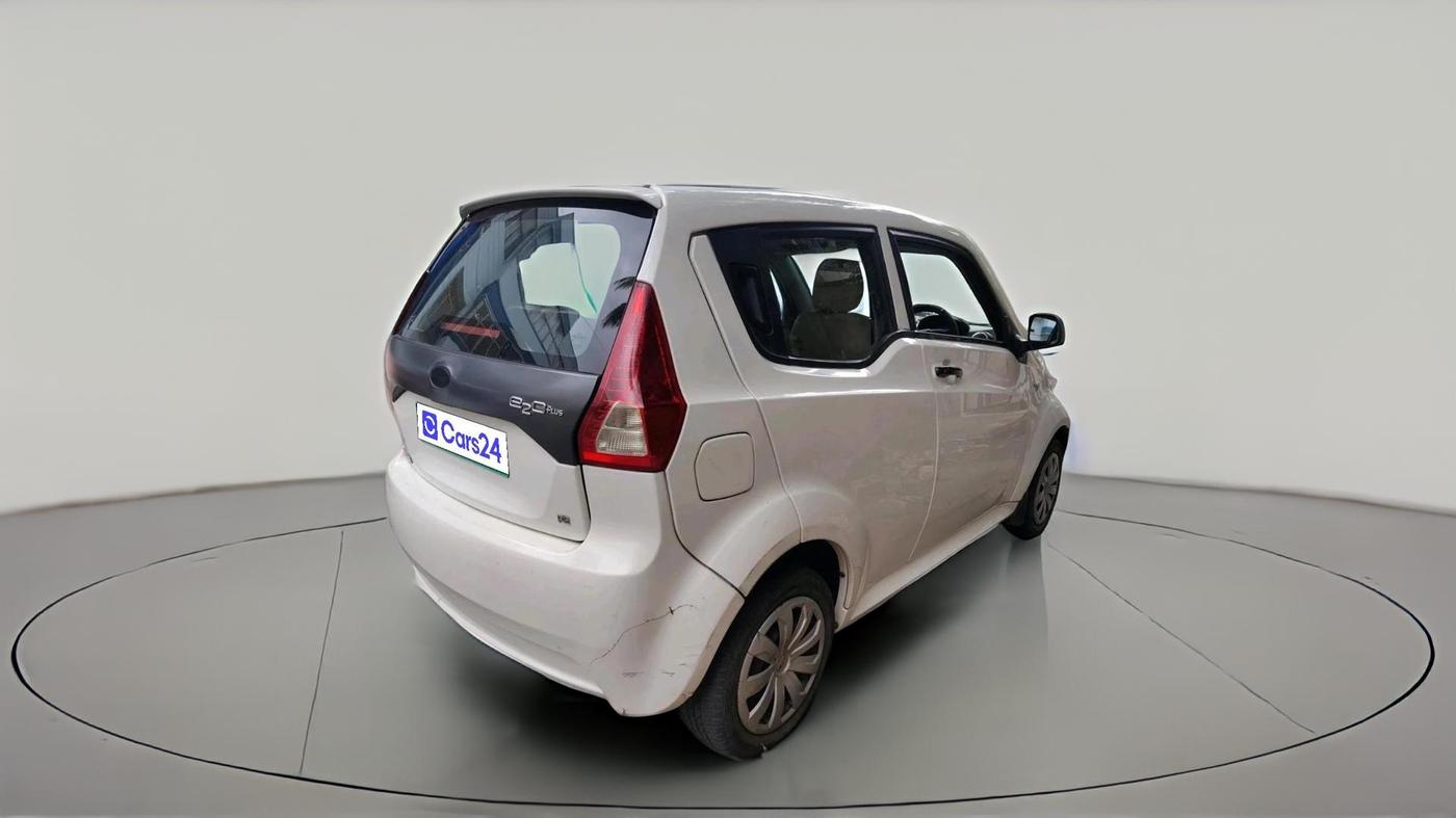 2018 Mahindra E20 Plus P2, Electric, Automatic, 35,781 km, exterior
