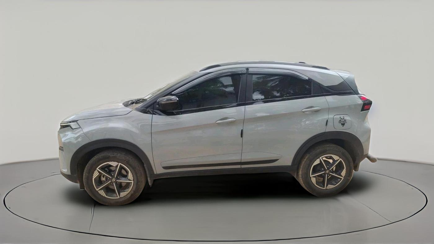 2025 Tata NEXON CREATIVE PLUS S 1.2 REVOTRON 6 AMT DT, Petrol, Automatic, 8,434 km, exterior