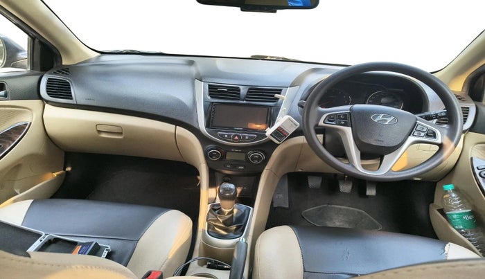 2014 Hyundai Verna FLUIDIC 1.6 VTVT SX, Petrol, Manual, 70,673 km, interior