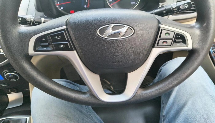 2014 Hyundai Verna FLUIDIC 1.6 VTVT SX, Petrol, Manual, 70,673 km, interior