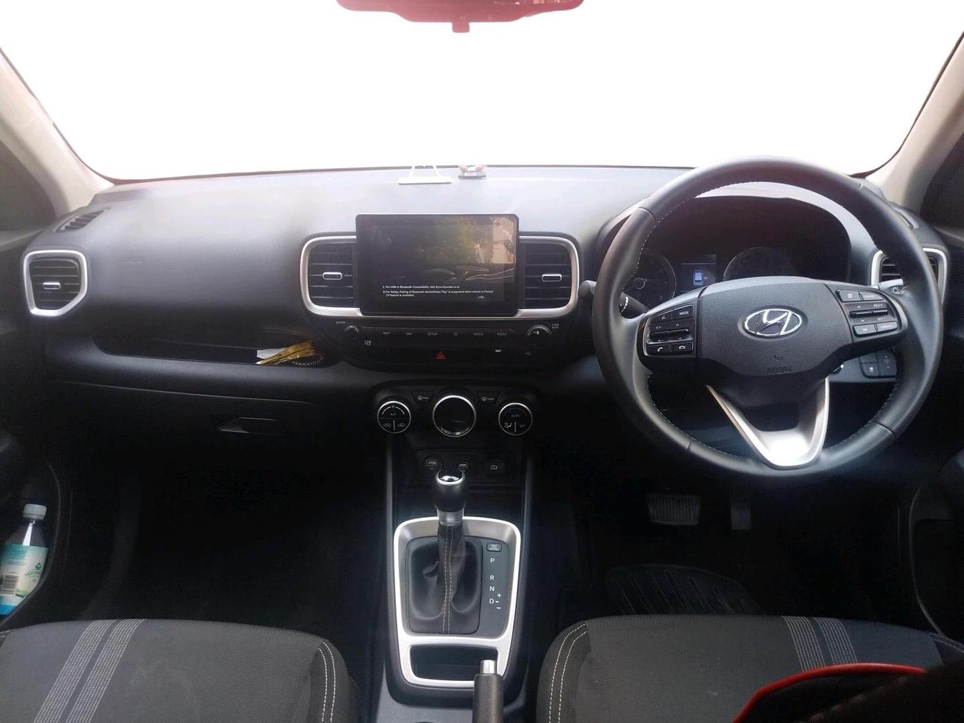 2019 Hyundai VENUE SX PLUS 1.0 TURBO DCT, Petrol, Automatic, 24,555 km, interior