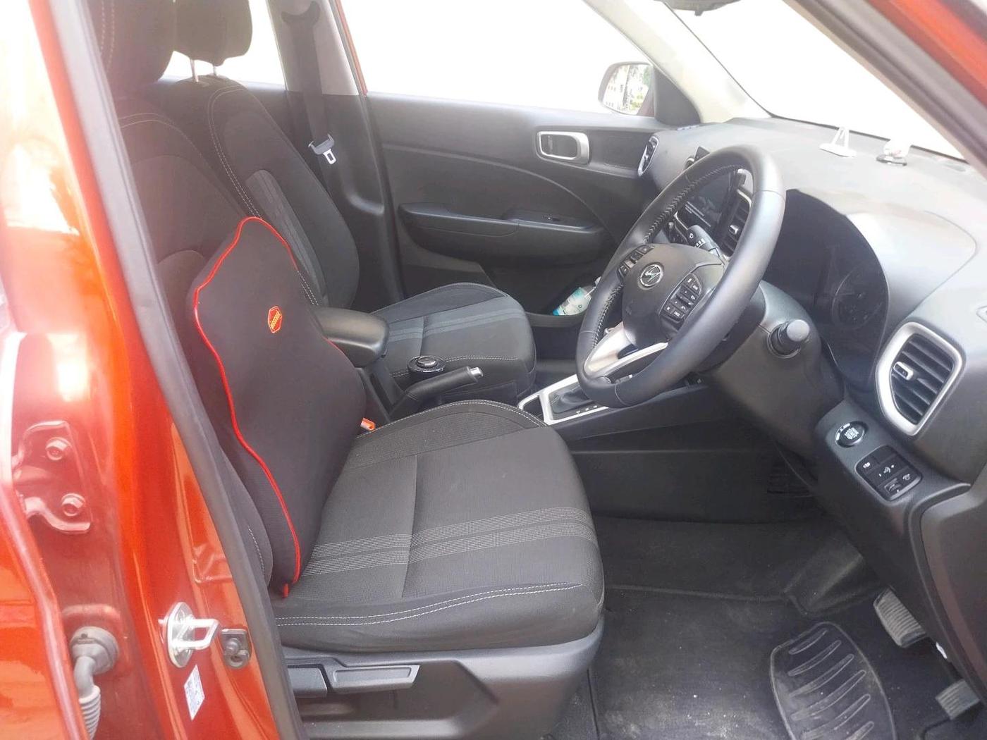 2019 Hyundai VENUE SX PLUS 1.0 TURBO DCT, Petrol, Automatic, 24,555 km, interior