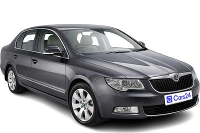 2011 Skoda Superb - Sedan - Petrol - Manual - ₹3.30 lakh