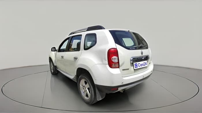 2015 Renault Duster 110 PS RXZ DIESEL, Diesel, Manual, 1,66,625 km, exterior
