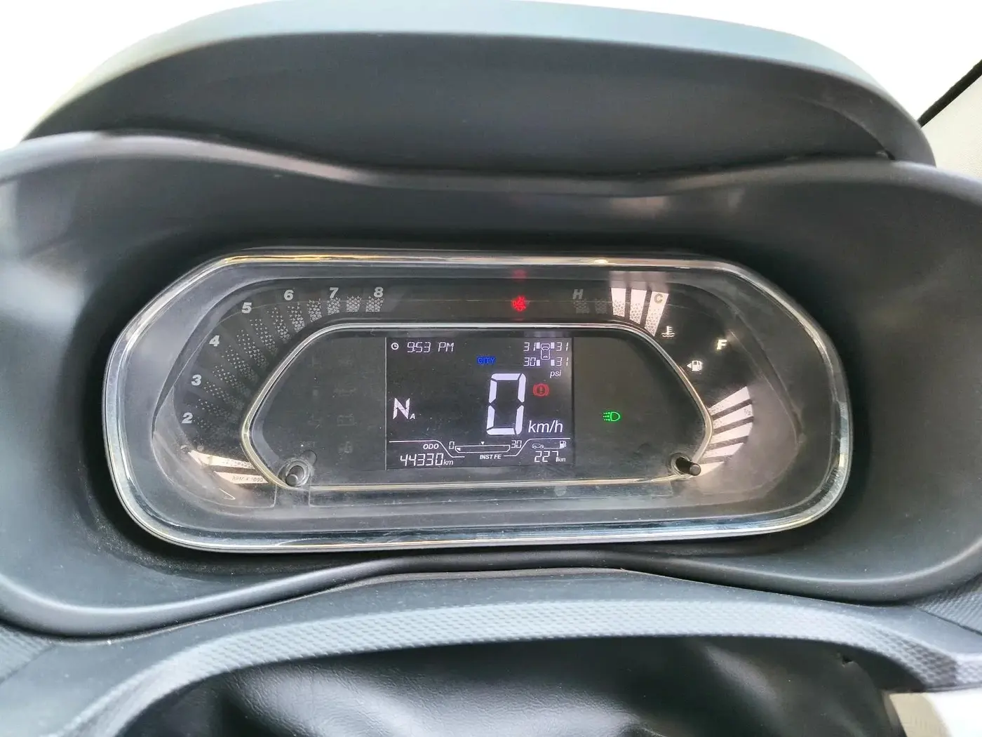 2020 Tata NEXON XZA PLUS (O) PETROL, Petrol, Automatic, 44,330 km, interior