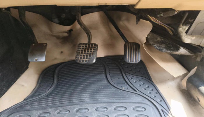 2012 Tata Indica Vista LX TDI, Diesel, Manual, 1,14,122 km, interior