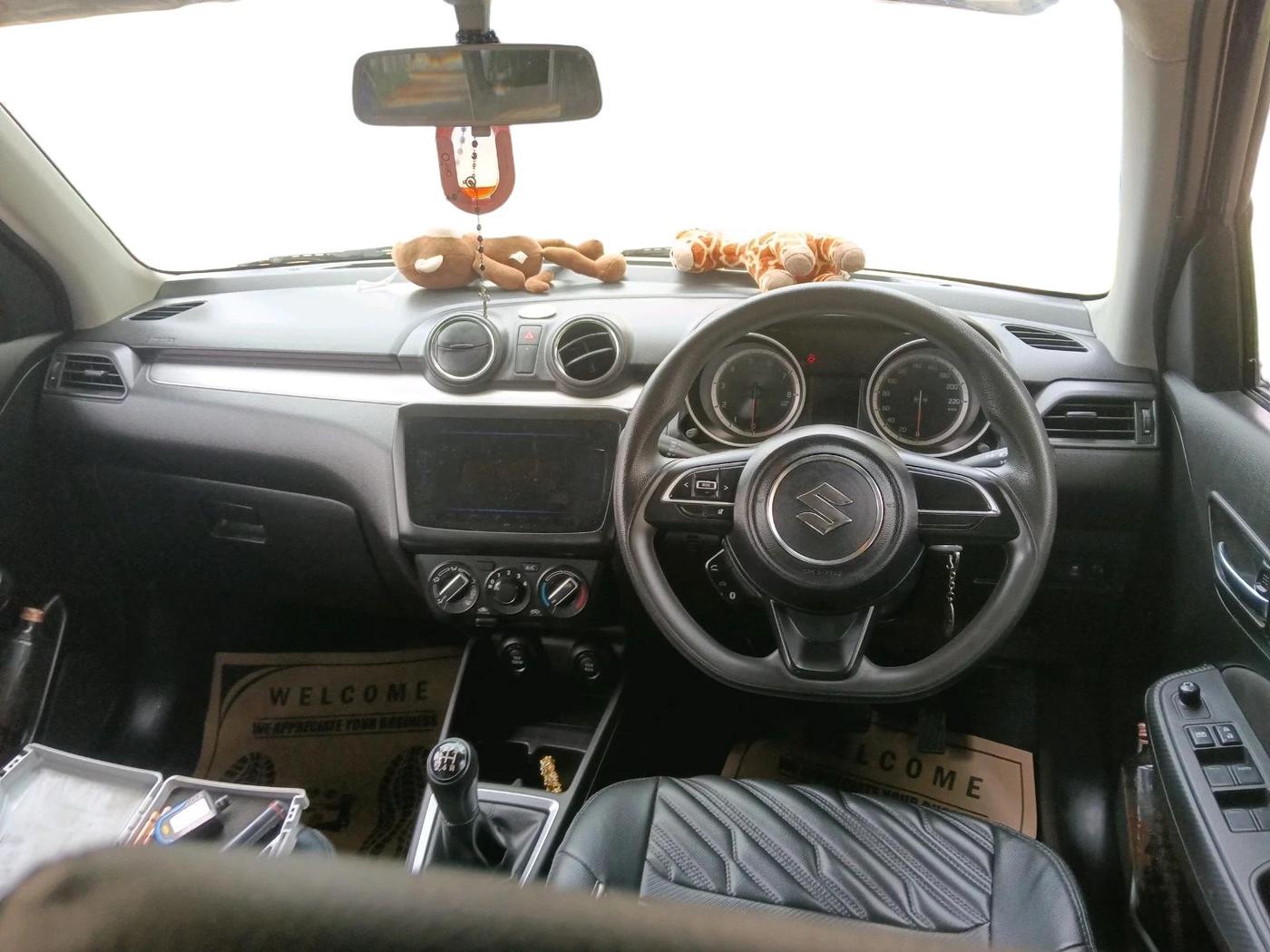 2023 Maruti Swift VXI, Petrol, Manual, 36,565 km, interior