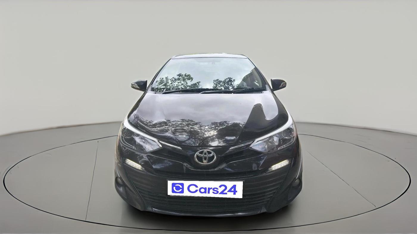 2018 Toyota YARIS VX CVT, Petrol, Automatic, 1,82,727 km, exterior