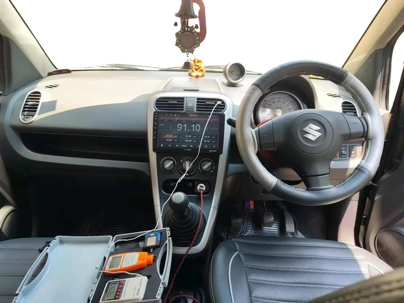 2010 Maruti Ritz VXI, Petrol, Manual, 88,989 km, interior