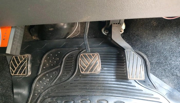 2010 Maruti Ritz VXI, Petrol, Manual, 88,989 km, interior