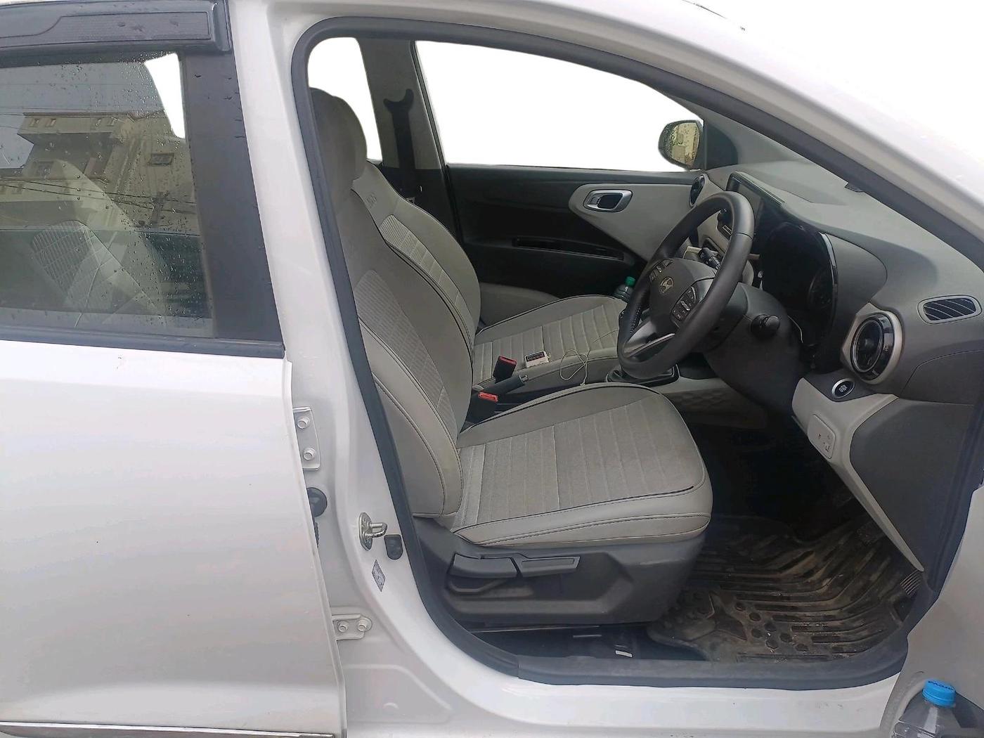 2024 Hyundai GRAND I10 NIOS ASTA 1.2 KAPPA VTVT, Petrol, Manual, 22,416 km, interior