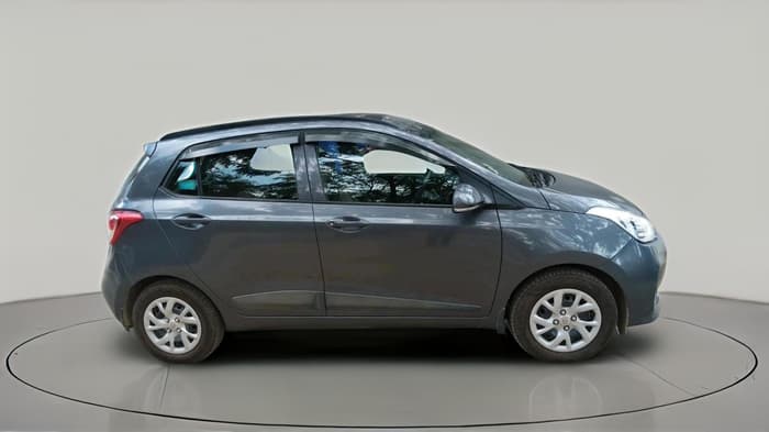 2017 Hyundai Grand i10 SPORTZ (O) 1.2 KAPPA VTVT, Petrol, Manual, 42,540 km, exterior