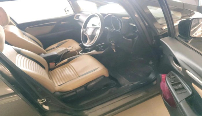 2016 Honda Jazz 1.2L I-VTEC V, Petrol, Manual, 1,15,089 km, interior