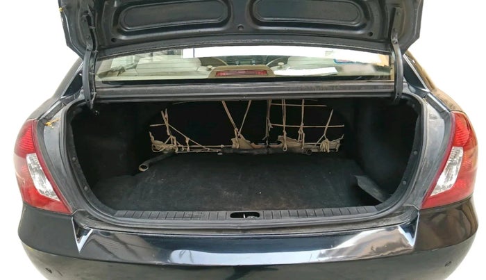 2010 Hyundai Verna 1.6 VTVT, Petrol, Manual, 1,31,891 km, exterior