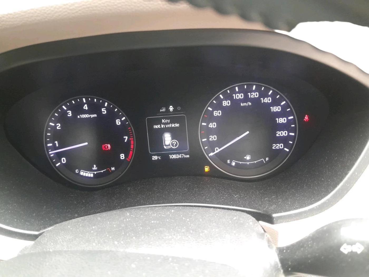 2015 Hyundai Elite i20 ASTA 1.2, Petrol, Manual, 1,06,347 km, interior