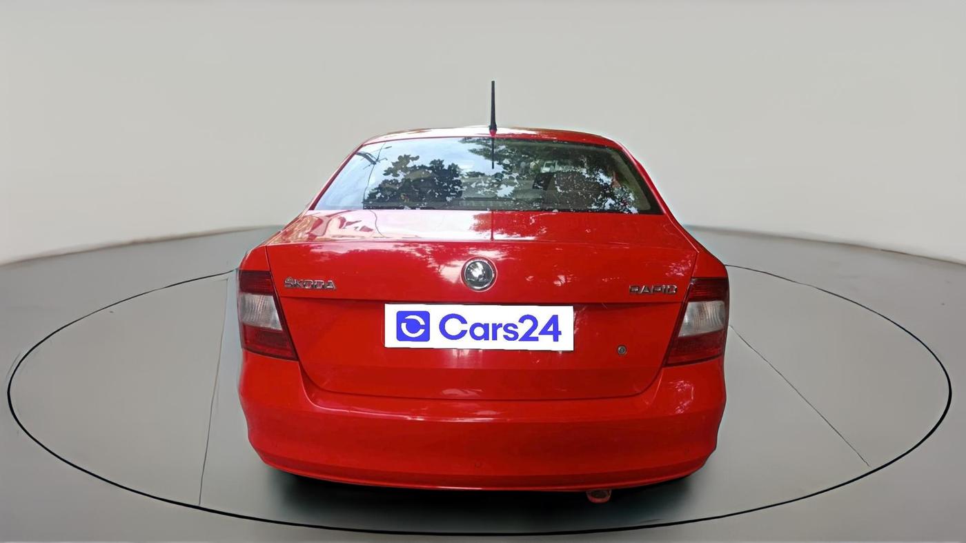 2014 Skoda Rapid 1.5 TDI CR ELEGANCE, Diesel, Manual, 1,06,000 km, exterior