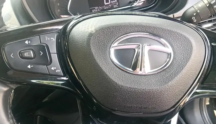 2022 Tata NEXON XZ PLUS DIESEL DARK EDITION, Diesel, Manual, 32,563 km, interior