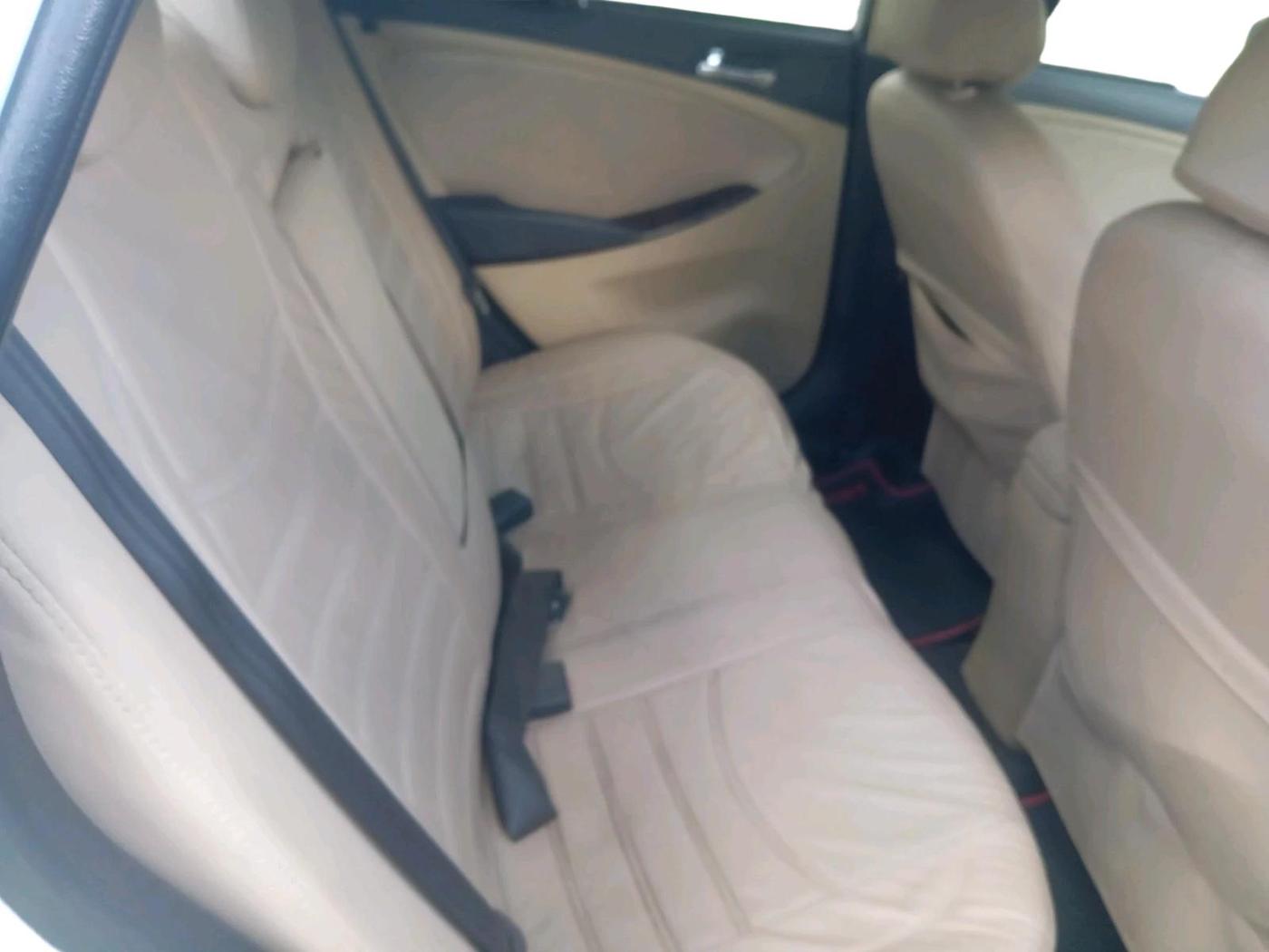 2013 Hyundai Verna FLUIDIC 1.6 VTVT SX, Petrol, Manual, 1,59,443 km, interior